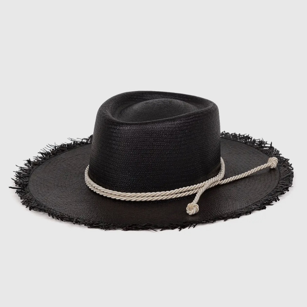 Elegancia Long Brim Loose Straw Hat